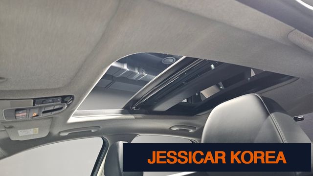 2022 Hyundai Sonata (DN8) - Thumbnail 2