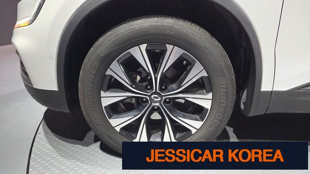 2023 Renault Korea The New QM6 - Thumbnail 15