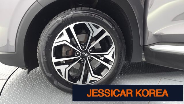 2019 Hyundai Santa Fe TM - Thumbnail 3