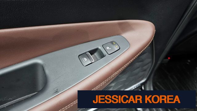 2019 Hyundai Santa Fe TM - Thumbnail 2