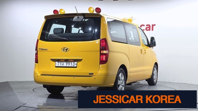 2019 Hyundai The New Grand Starex - Thumbnail 10