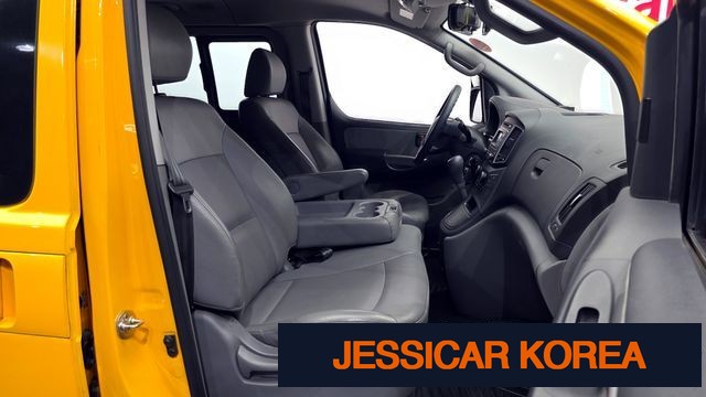 2019 Hyundai The New Grand Starex - Thumbnail 16