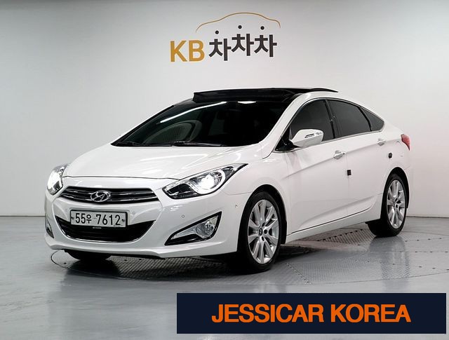 2012 Hyundai i40 saloon - Thumbnail 15