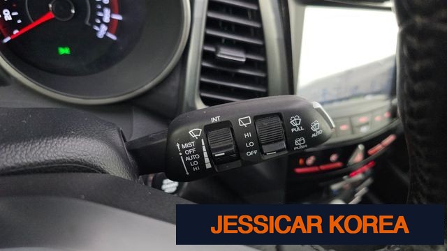2018 KG Mobility tivoli armor - Thumbnail 2