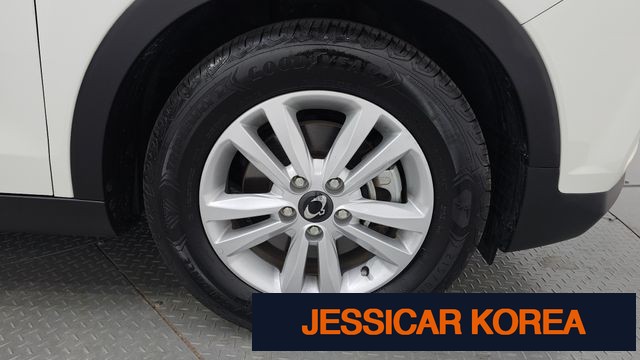 2018 KG Mobility tivoli armor - Thumbnail 6