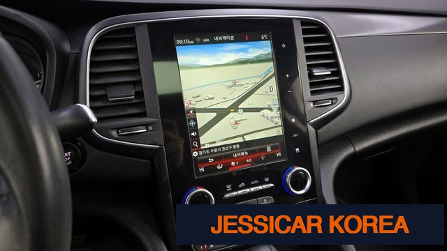 2017 Renault Korea SM6 - Thumbnail 13