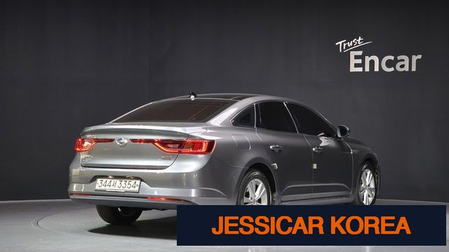 2017 Renault Korea SM6 - Thumbnail 16