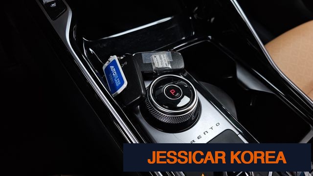 2023 Kia Sorento 4th Gen - Thumbnail 11