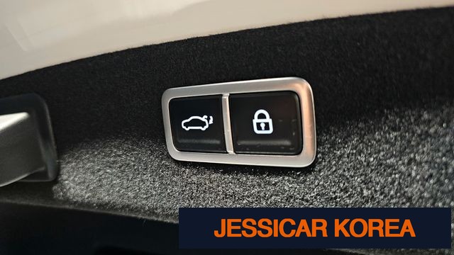 2025 Genesis G80 (RG3) - Thumbnail 4