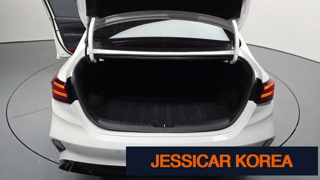2022 Kia The New K3 2nd Generation - Thumbnail 17