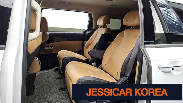 2021 Kia Carnival 4th Gen - Thumbnail 18