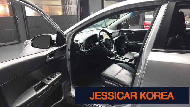 2021 Kia Sportage the bold - Thumbnail 7