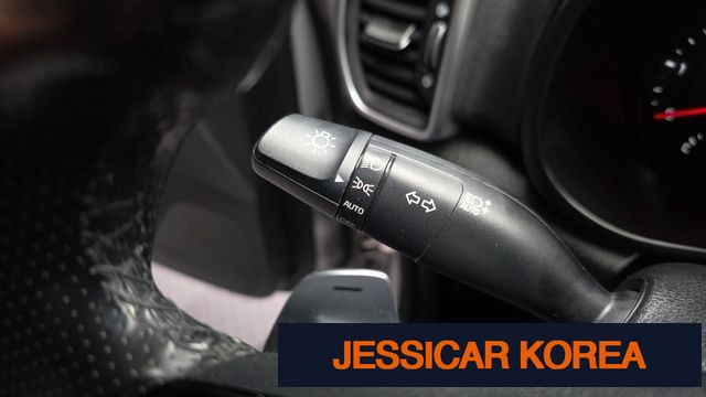 2021 Kia Sportage the bold - Thumbnail 13