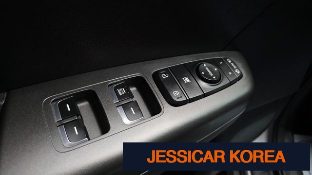 2021 Kia Sportage the bold - Thumbnail 20