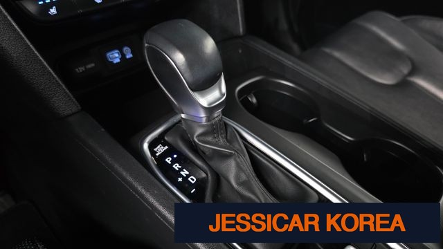 2019 Hyundai Santa Fe TM - Thumbnail 16