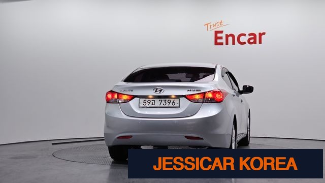 2012 Hyundai Avante MD - Thumbnail 12