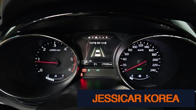 2016 Kia All New Carnival - Thumbnail 10