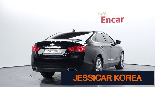 2017 Chevrolet Impala - Thumbnail 11