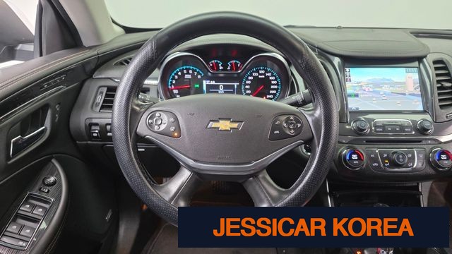 2017 Chevrolet Impala - Thumbnail 14