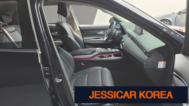 2022 Genesis Electrified GV70 - Thumbnail 4