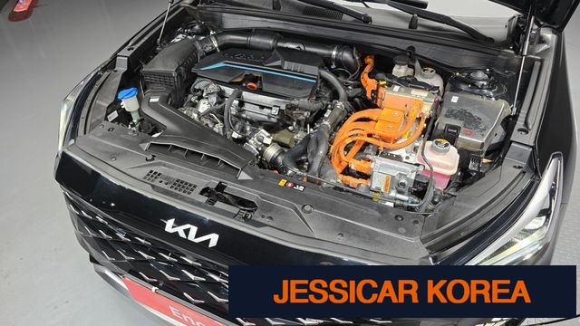 2023 Kia K8 Hybrid - Thumbnail 3