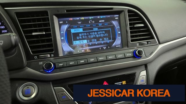 2017 Hyundai Avante AD - Thumbnail 8