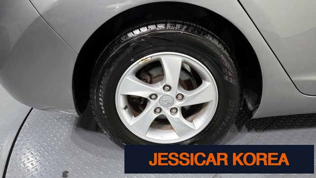 2012 Hyundai Avante MD - Thumbnail 2