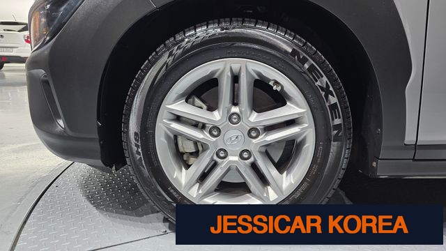 2023 Hyundai The New Kona - Thumbnail 2