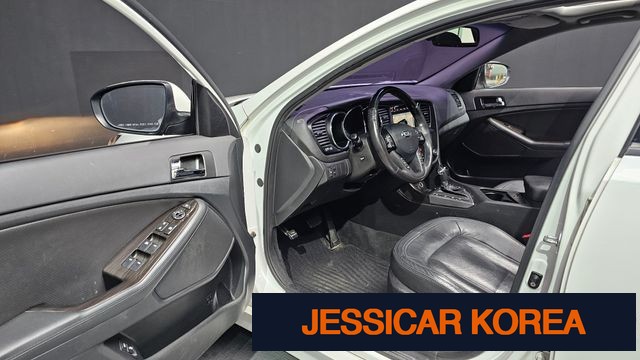 2013 Kia K5 - Thumbnail 17