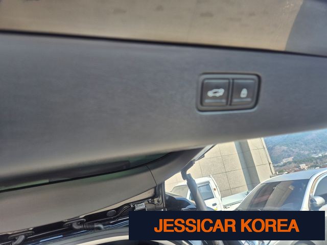 2025 Hyundai Ionic 9 - Thumbnail 11