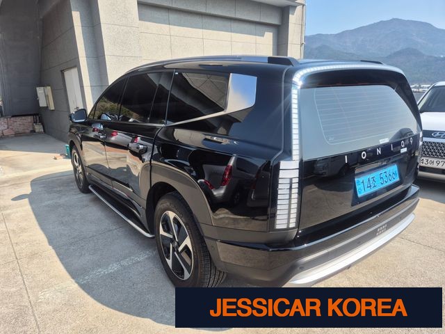 2025 Hyundai Ionic 9 - Thumbnail 14