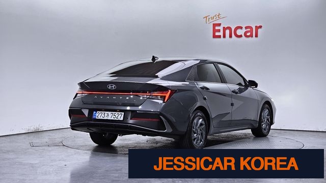 2025 Hyundai The New Avante (CN7) - Thumbnail 4