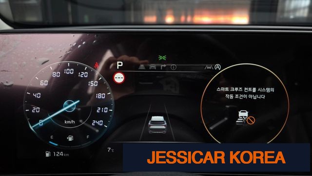 2022 Kia Sportage 5th Gen - Thumbnail 2