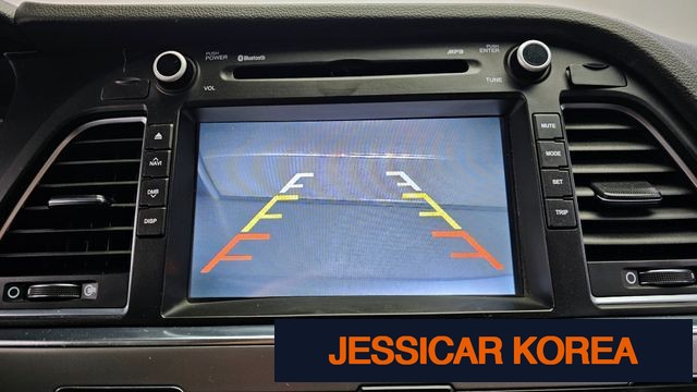 2016 Hyundai LF Sonata Hybrid - Thumbnail 15