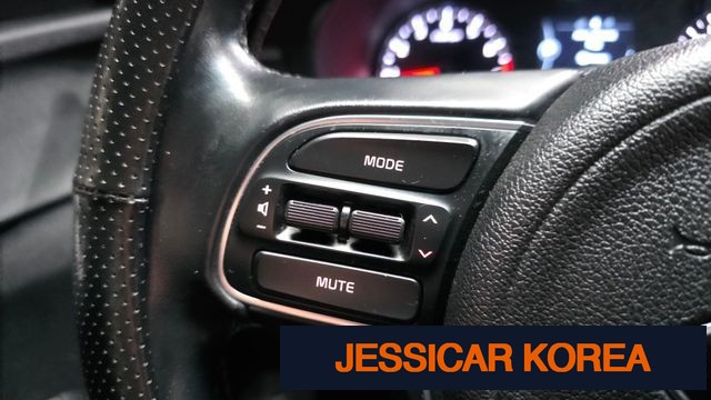 2016 Kia K5 2nd generation - Thumbnail 16