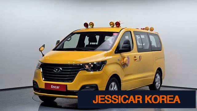 2020 Hyundai The New Grand Starex - Thumbnail 4