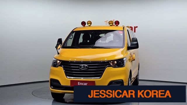2020 Hyundai The New Grand Starex - Thumbnail 10