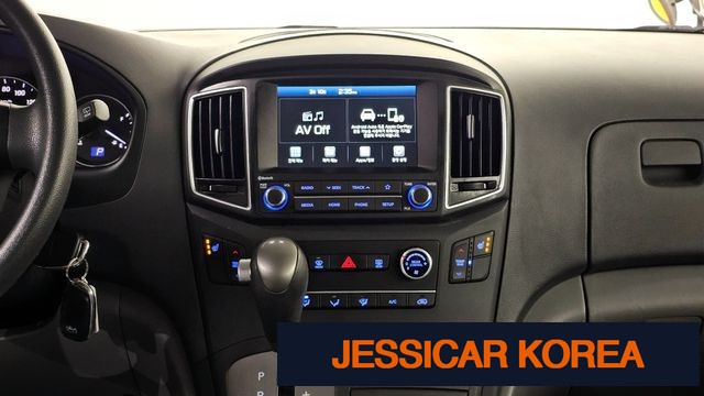2020 Hyundai The New Grand Starex - Thumbnail 16