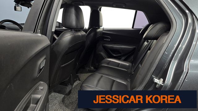 2018 Chevrolet The New Trax - Thumbnail 3
