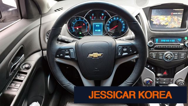2013 Chevrolet Cruze - Thumbnail 19