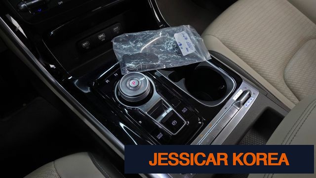 2022 Kia Carnival 4th Gen - Thumbnail 7