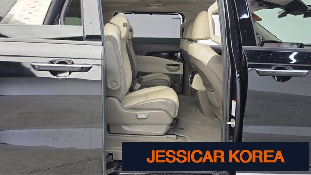 2022 Kia Carnival 4th Gen - Thumbnail 18