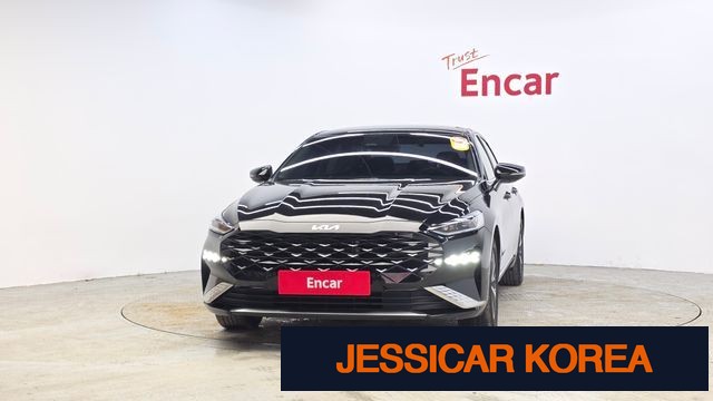 2022 Kia K8 Hybrid - Thumbnail 4