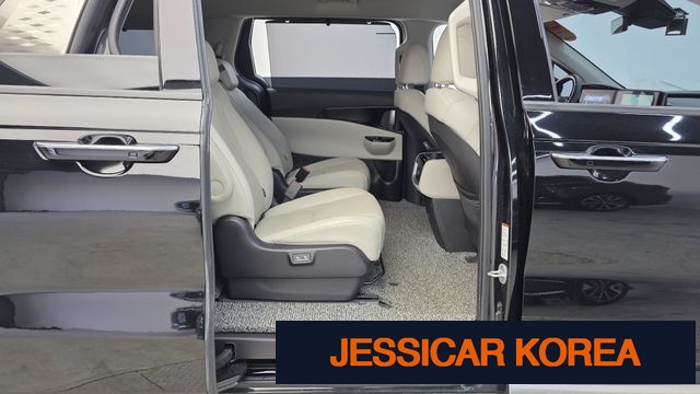2023 Kia Carnival 4th Gen - Thumbnail 8