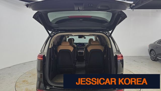 2023 Kia Carnival 4th Gen - Thumbnail 13