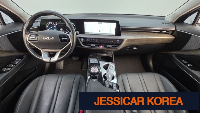 2022 Kia K8 Hybrid - Thumbnail 7