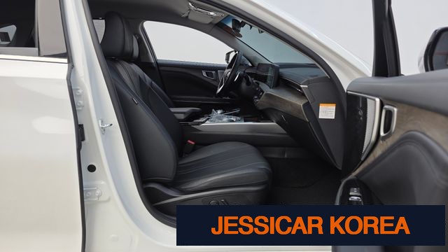 2022 Kia K8 Hybrid - Thumbnail 10
