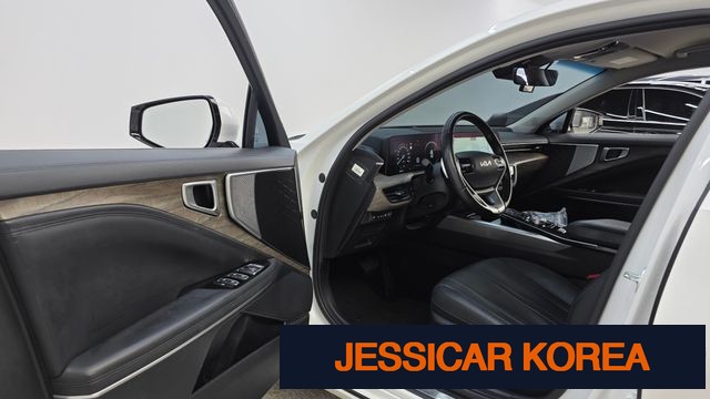 2022 Kia K8 Hybrid - Thumbnail 12