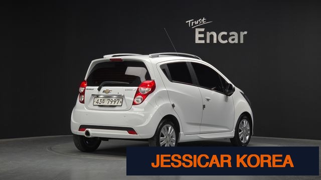 2015 Chevrolet Spark - Thumbnail 9