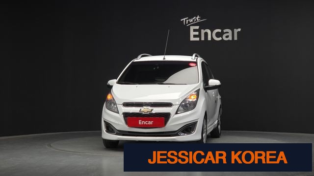 2015 Chevrolet Spark - Thumbnail 10